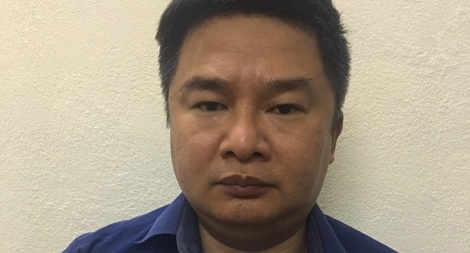 Tự xưng “Công an chìm” để lừa đảo xin việc 