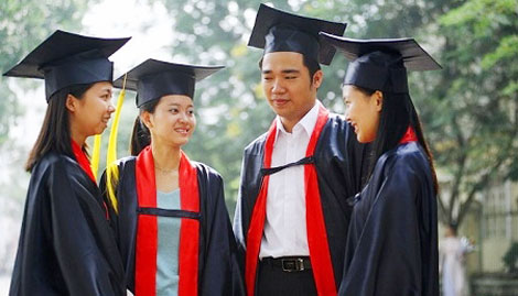 Câu chuyện ngoại ngữ và chất lượng khoa học