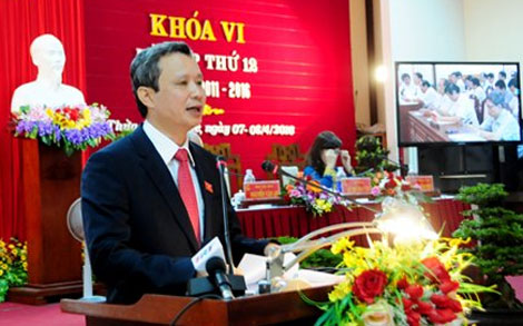 Cả nhà làm quan: Bí thư Thừa Thiên - Huế nói gì?