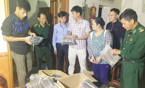 Bắt quả tang đối tượng buôn bán gần 300 kg thuốc nổ