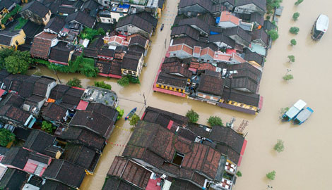 Thứ trưởng Bùi Văn Thành chỉ đạo lực lượng CAND chủ động ứng phó với mưa, lũ
