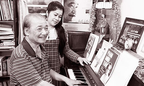 Truyền thống  “thủ khoa” của gia đình NSND Trần Hiếu