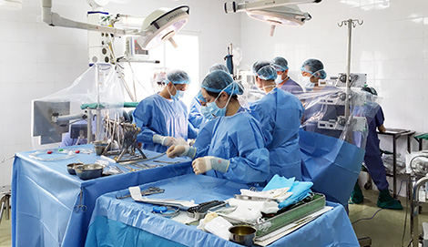 Cần xóa bỏ mặt trái của xã hội hóa y tế, bảo đảm quyền lợi người bệnh