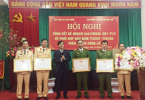 Nâng cao hiệu quả đảm bảo an ninh trật tự trên tuyến sông Lô