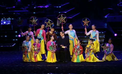 Đời sống nhạc Việt: Những giai điệu tự hào