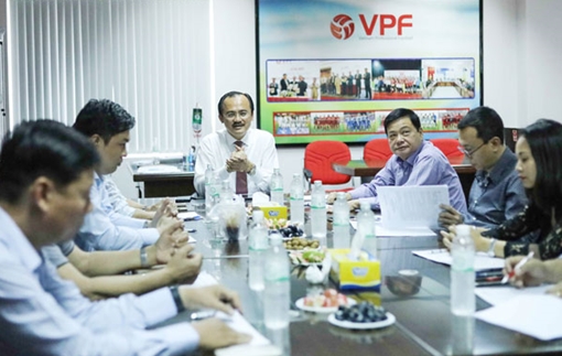 Vấn đề V.League: Quân cờ trọng tài & Cuộc chơi quyền lực