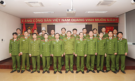 Tăng cường phối hợp, làm tốt công tác xác minh truy bắt, vận động đối tượng truy nã