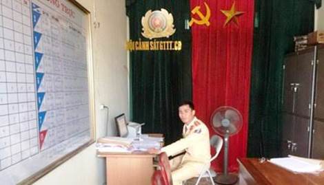 Cảm động bức thư của bố chồng gửi thiếu úy cảnh sát cứu con dâu tự tử