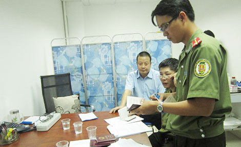 Bắt bệnh phòng khám đa khoa tư nhân Trung Quốc