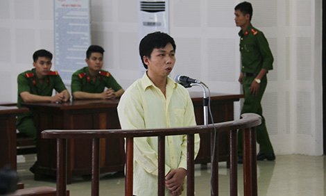 Kẻ hiếp dâm chị gái, truy sát em trai lãnh án