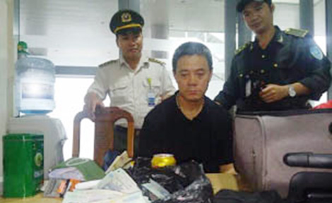 "Nở rộ" người nước ngoài đạo chích trên máy bay