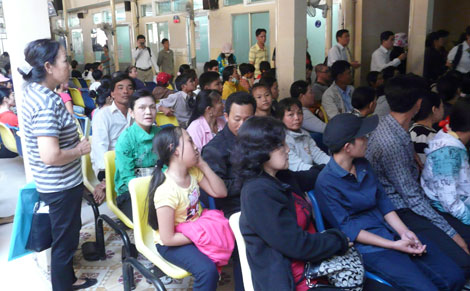 14 tỷ đồng thuốc đặc trị hết date do "qui trình trời ơi"(!)