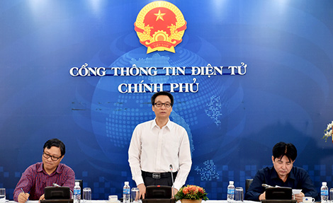 Phó Thủ tướng Vũ Đức Đam và lãnh đạo các Bộ, ngành đối thoại với doanh nghiệp thủy sản