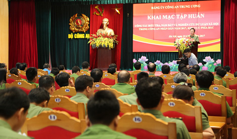 Tổ chức tập huấn nghiệp vụ công tác điều tra và nghiên cứu dư luận xã hội