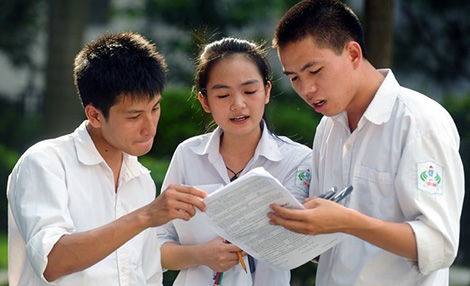 Thấu cảm đề thi, thấu cảm mùa thi