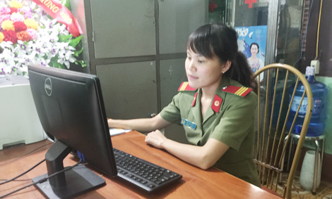 Người tiếp nối sự nghiệp còn dang dở của chồng