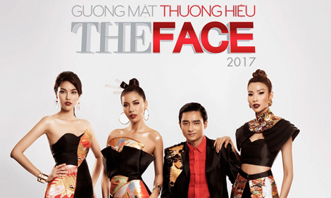 Chân dài trình diễn chiêu trò trong game show