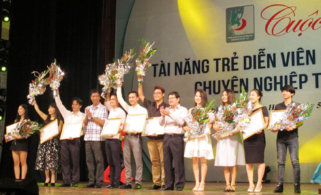 "Vun cây" mới có ngày "hái quả"