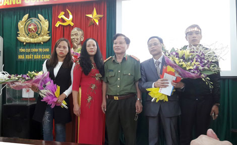 Văn chương kết nối và chia sẻ