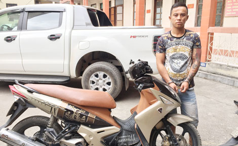 Bắt khẩn cấp đối tượng cướp giật tài sản của khách du lịch nước ngoài