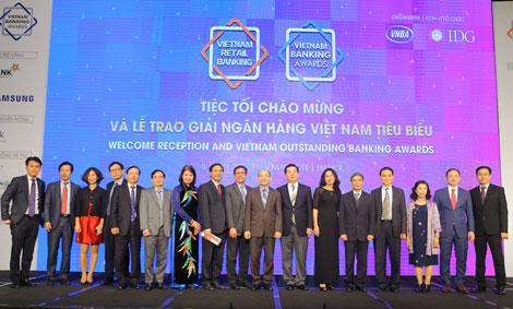 Home Credit được vinh danh tại lễ trao giải Ngân hàng Việt Nam tiểu biểu 2017