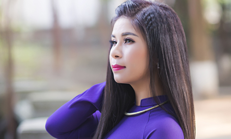 Sao mai Linh Hoa ra MV chào đón năm mới