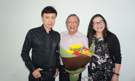 Nhạc sĩ Trần Long Ẩn với "Tình đất đỏ miền Đông"