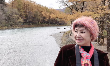 Nhà thơ Phạm Thị Ngọc Liên: Vẫn tin vào tình yêu