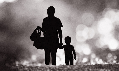 Nhớ mẹ một thời kim chỉ vá khâu