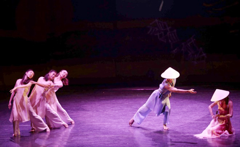 Sức hấp dẫn kỳ lạ của một tác phẩm kinh điển