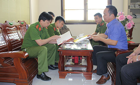 Giả danh cán bộ Cảnh sát PCCC để lừa đảo chuộc lợi cá nhân