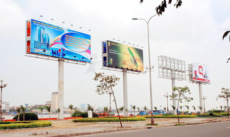 Tiếng ta còn...