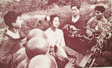 Nữ nghệ sĩ Nam Kỷ và kỷ niệm một lần được gặp Bác Hồ