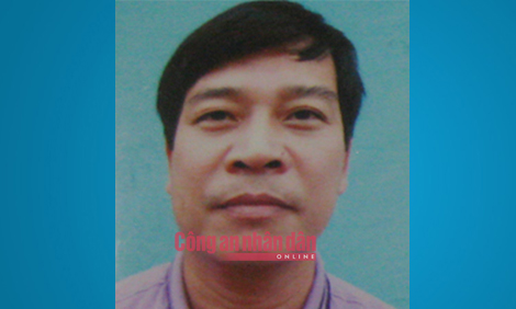 Nguyên Phó trưởng Chi Cục THADS bán tài sản của đương sự để trả nợ cá độ bóng 