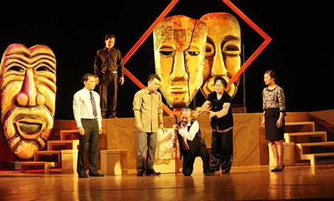 Một vài suy nghĩ về sân khấu hôm nay