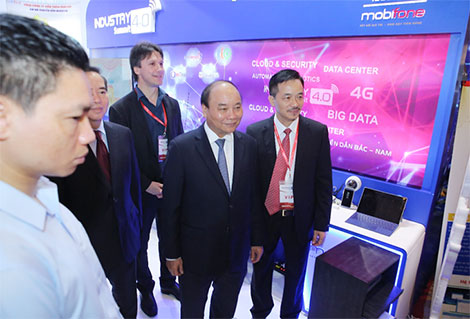 MobiFone trình làng nhiều giải pháp công nghệ tại triển lãm quốc tế về  công nghiệp 4.0