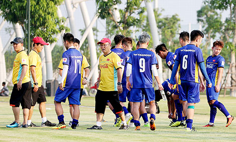 Bài toán khó của ông Park