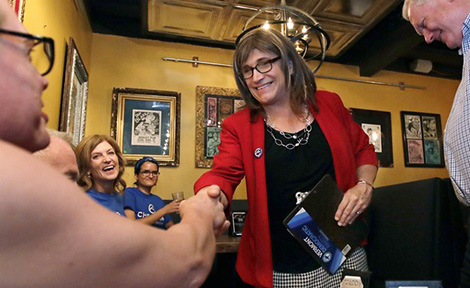 Người chuyển giới đầu tiên trở thành ứng viên thị trưởng tiểu bang nước Mỹ