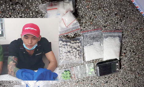 9X lái ô tô đi bán ma túy và bóng cười