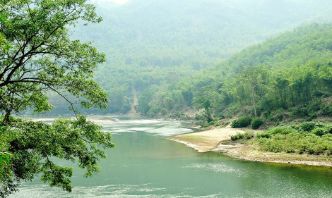Có một dòng sông không hiền hoà như trong ký ức…