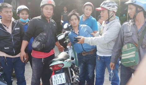 Thăm hỏi hai “Hiệp sỹ” bị thương khi truy bắt tội phạm