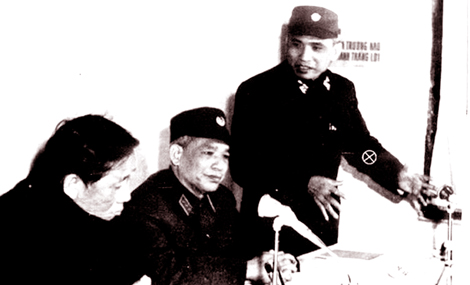 Người chỉ huy trận "Điện Biên Phủ trên không" và trận đánh đầu tiên ở Cổng Trời