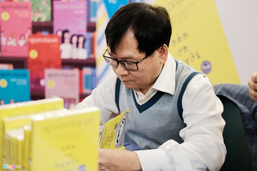 Nhà văn của những kỷ lục “đáng gờm”