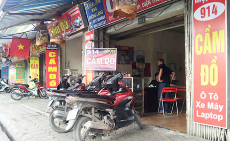 Thu giữ hơn 40 xe môtô nghi vấn ở tiệm cầm đồ