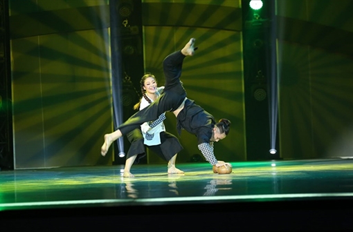 Thưa vắng sân chơi về nhảy múa