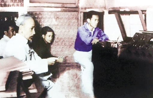 Nửa thế kỷ tiếng thơ còn vang vọng