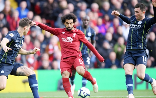 Liverpool và cuộc đua vô địch với Manchester City: Lửa đã cháy tới chân tường