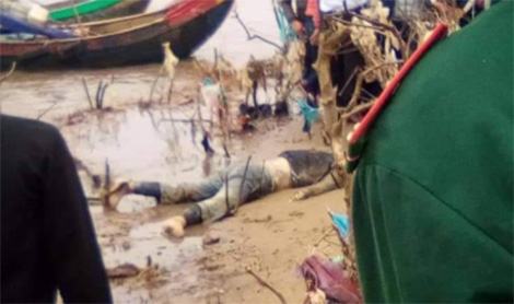 Thi thể nữ giới phân huỷ không thể nhận dạng trôi dạt vào bờ biển