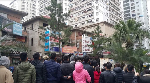 Khống chế thành công đối tượng ngáo đá cố thủ trong nhà