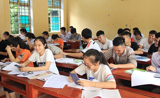 Lo ngại gia tăng áp lực cho học sinh trong việc ôn thi